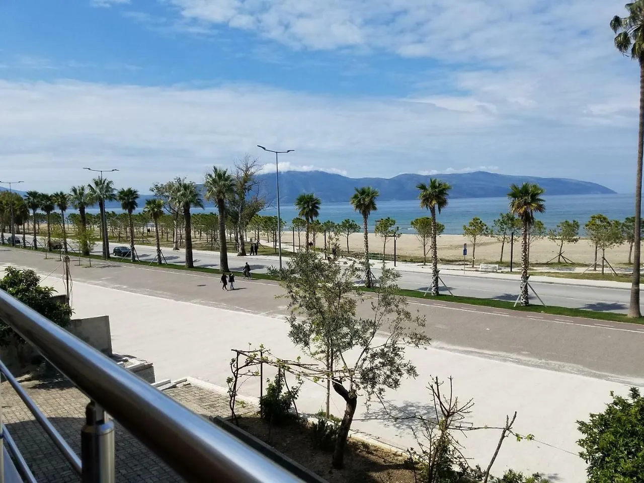 Vila Genos Lungomare Aparthotel Vlore