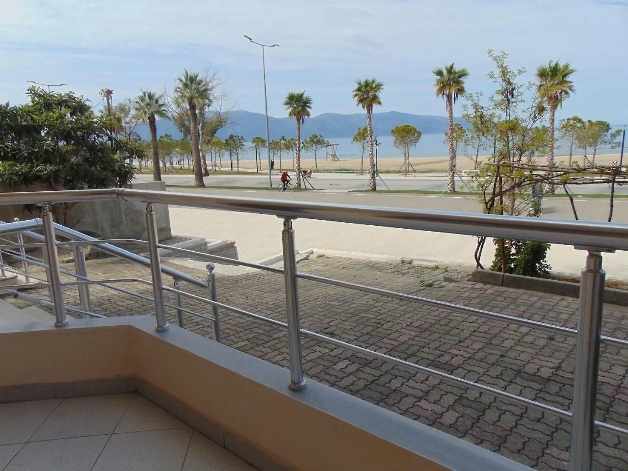Vila Genos Lungomare Aparthotel Vlore Albania