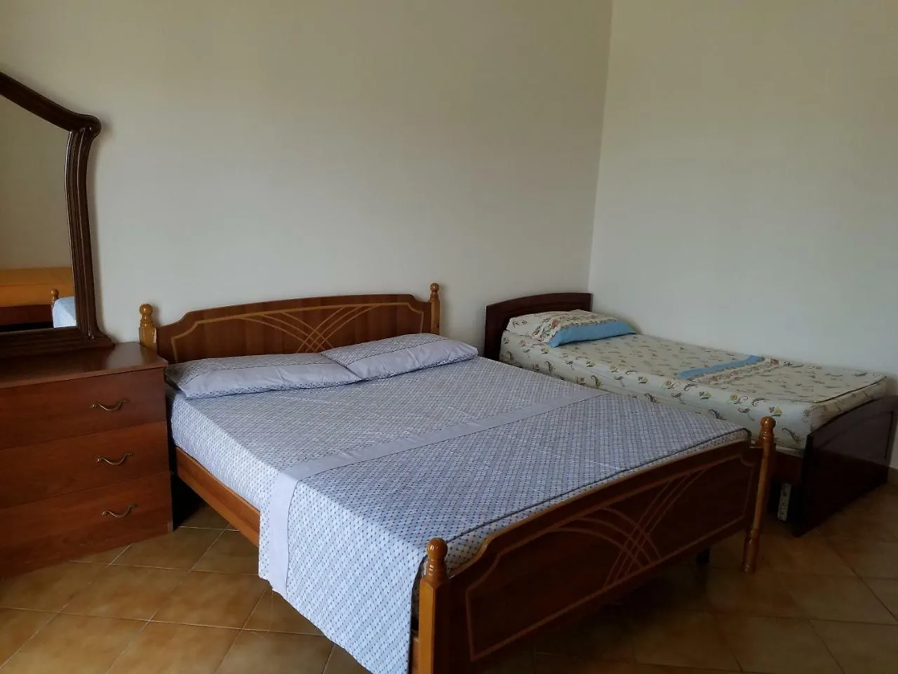 Vila Genos Lungomare Aparthotel Vlore