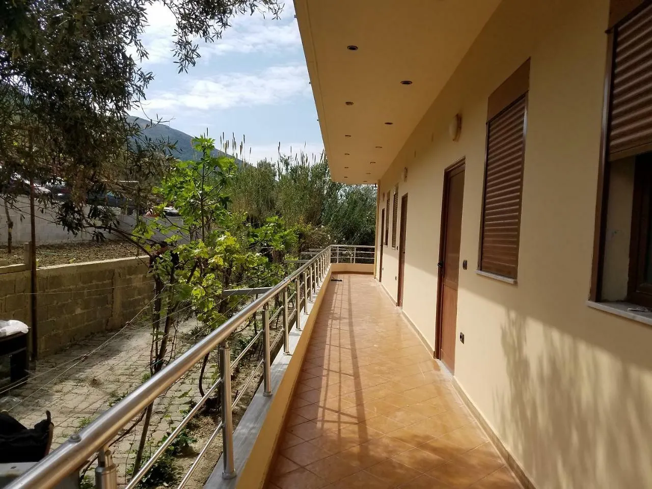 Vila Genos Lungomare Aparthotel Vlore 0*,  Albania