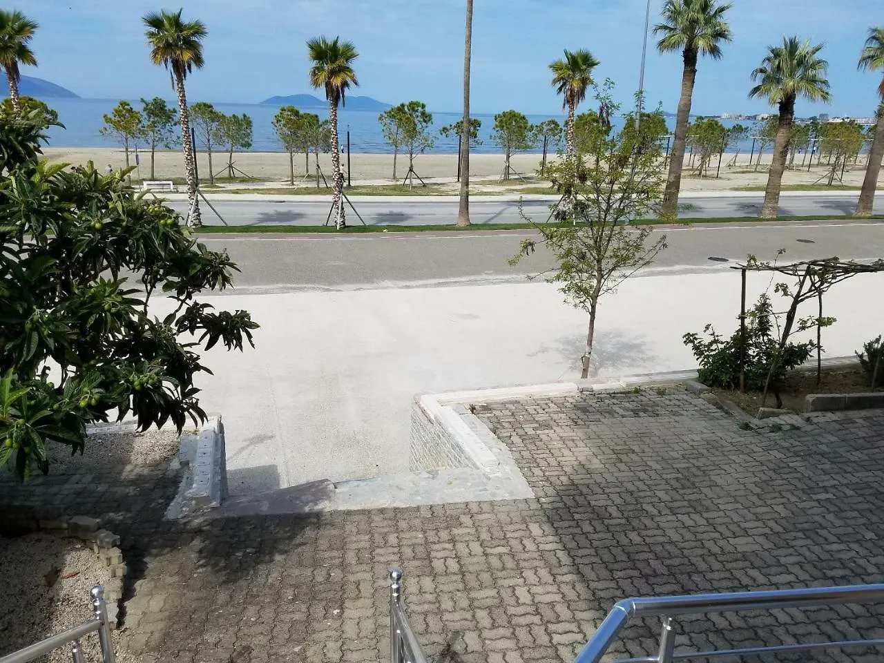 Vila Genos Lungomare Aparthotel Vlore